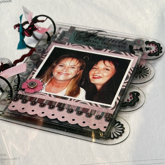 Clear scrap book - Picture 4 of 4